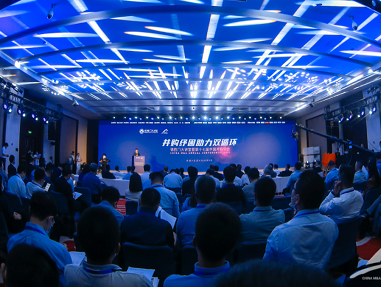 榮譽 | 朗姿韓亞資管榮獲第十七屆中國(guó)并購(gòu)年(nián)會(huì)最佳并購(gòu)交易獎